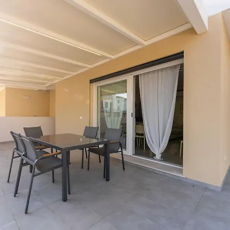 Panaro Apartment